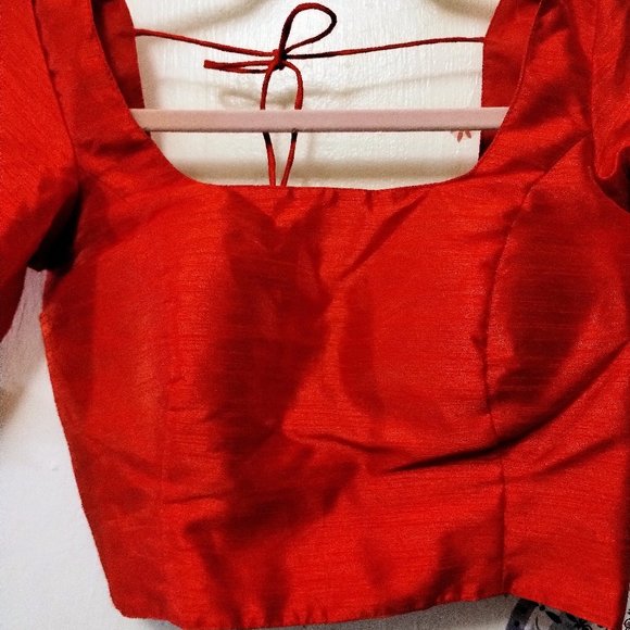 Saree (36) Top - Red - Picture 2 of 6